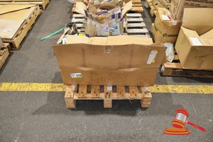 Approx 14 X Boxes Of Solids Level Tilt Switches, Includes: Lpo1-S2-Ss/Hd6 (Boxed), In A Box, On A Pallet (B8899215) (Po 81955489, Plant# 1008)