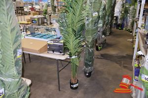 220 · PALM TREE 160CM