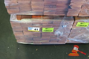 41 · PACK OF JARRAH DECKING 86 x 19 x 900mm, FEATURE, 108 LM, PACK# 320028692, TRANSPORT DIMS - L 900 x H 450 x W 500.