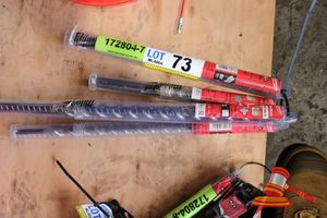 73 · MILWAUKEE HAMMER DRILL BITS SDS MAX, 1 @ 26mm x 520mm, 1 @ 28mm x 370mm, 1 @ 22mm x 320mm, 1 @ 20mm x 450mm