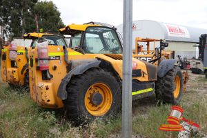 1 X Jcb Telehandler, Model: 560-80 Agri Super, With Mrc 5500kg Hydraulic Attachment Fork Tynes, Fire Extinguisher Fitted, Untested,Data Plate Faded/Unreadable, Flat Tyre, 3991 Last Recorded Hours, (Asset Sv069)