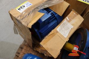 B & L 3-Phase Induction Motor, 2.2kw, 415v, Untested