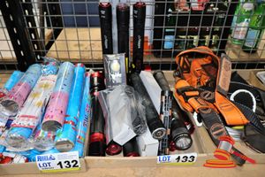 APPROX 10 X TORCH AND TORCH BATTERY PACKS BRANDS INCLUDE: INFINITY X1, ARLEC, UNTESTED.