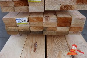 369 · 12x LENGTHS OF NON-STRUCTURAL, UNTREATED PINE TIMBER, APPROX 120 x 45mm x 2.4m