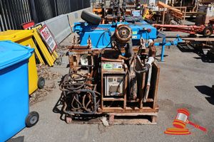 48 · 1 X POLY PIPE WELDING MACHINE, MOTOR DRIVEN, WITH TEMPERATURE CONTROLLER AND VOLTMETER CONTROL PANEL, EXTENSIVE RUST AND WEAR THROUGHOUT (UNTESTED), APPROX; 1.1M W X 1.3M D X 1M H, ON A PALLET