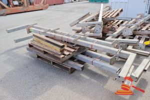 3 · APPROX 29x OVERHEAD TRACK POLES FOR GUIDANCE SYSTEM ( POLES ONLY ) 2.7 MTR - GALVANISED (S44# 2024074, DR# 52292)