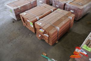 88 · PACK OF JARRAH DECKING, FEATURE, 108 LM 086 x 019, 9.82M2 WITH 9.5mm GAP (PACK NO: 320026163) TRANSPORT DIMS PACK SIZE L900 x W520 x H450,