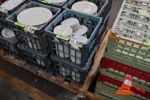 135 · APPROX 200 X WHITE, SAUCER COMMERCIAL GRADE, IN 2 X MILK CRATES