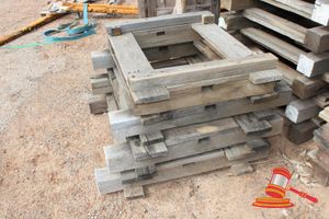 40 X Hardwood Pallets (100 X 100mm X 950 X 950mm)