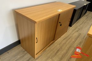 197 · 1 X WOODGRAIN LOOK CABINET WITH 2 X SLIDING DOORS. APPROX 1200 X 450 X H730MM