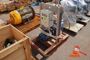 39 · 1 X VARISCO CENTRIFUGAL PUMP, ELECTRO ADDA MOTOR, MODEL: MOT.3 F T2A 112M-4 B5, SN:1107-106 3356, 4KW, 230-400V, (UNTESTED, SOME MARKS)