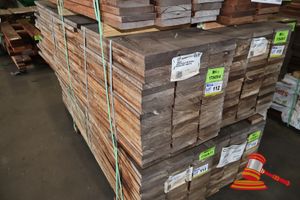 112 · JARRAH SKIP DRESSED, FEATURE, 145mm x 23mm, 105LM, RANDOM LENGTHS, QTY 0.394M3 (L1900 x W450 x D500 TRANSPORT SIZE ONLY APPROX) (PACK# 2457126)