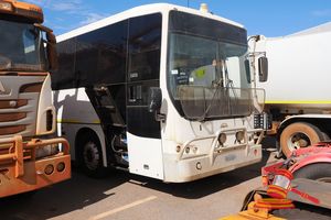 2011 Chiron Daewoo Coach Bus White, Auto, P/S, A/C, Diesel (Reg# Unlicensed) Odo# 253,750 Kms Showing On Clock, Vin# Kl5ur61nebu000433, Gvm: 20,660 Kg, Seats X 66, Bullbar, Spotlights, Windscreen Guard, Under Body Storage, Allison Transmission, 3 X Media Screens Mounted In Ceiling Centre Aisle, Bs1081, * Key# 117 * (Wp#3705)