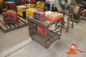 33 · 1 X ARCAIR ARC GOUGING SYSTEM, MODEL: 5-500A2, SN:6398, STOCK , WITH CONTROL BOX AND MOTOR, UNTESTED, ON A WHEELED CART