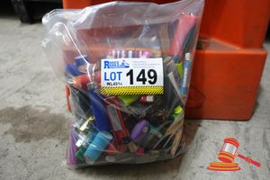 149 · BAG OF APPROX 100 LIGHTERS