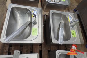 2 X BRITEX STAINLESS STEEL KNEE OPERATED HAND BASIN. USED. APPROX 500 X 430 X H230MM