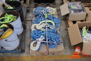 41 · 2 X BULLIVANTS LIFTING CHAIN, GRADE V (100), 16MM, 1300 LIFTING, WLL 17.3T AT 60�, 14.1T AT 90�, 10.0T AT 120�, MULTI LEG APPLICATION, BLUE COATED CHAIN WITH WHITE AND YELLOW HOOKS