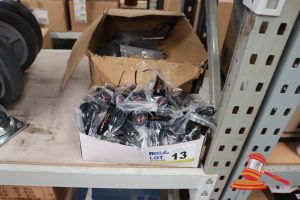 BUNDLE OF 12 VOLT REGULATED CABLES AND CAR ADAPTORS