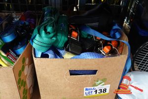 138 · BOX OF VARIOUS ROPES AND RATCHET TIEDOWNS STRAPS