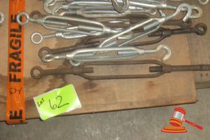 62 · QTY 200mm TURN BUCKLES