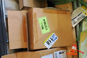 118 · 2 BOXES, 1 CONTAINING A PRESHEME, EXTENDED CAMERA BRACKETS, THE OTHER CONTAINING PRESHEME SHUT CAMERA BRACKET. ( S44#4973645962, DR# 1515 )