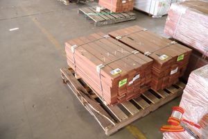 Pack Of Jarrah Decking, Feature, 086 X 019, 9.82m2 With 9.5mm Gap, 108 Lm, (Pack No: 320026223) Transport Dims Pack Size L900 X W520 X H450,