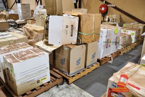 Assorted Service Equipment, Includes; Donaldson Air Filters P182038 And P182052, Hydraulic Filter P176324, Fuel Filter P552203, Element P115070, Plus Assorted Seals, Belts, O-Rings, Hydraulic Components And Lubrication Items (Boxed, Appears Unused, On A Pallet), (B7274836)
