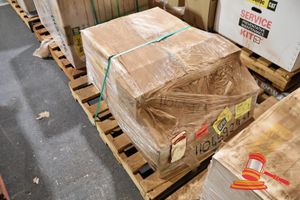 1 X Caterpillar Service Kit, Preventative Maintenance Kit, Cat P/N:1071677, 47kg (Poss Unused, Boxed)