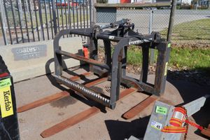 46 · 1 X KERFAB SINGLE PACK PIPE GRAB, MODEL: SPPG50, SN:4699301, RATED CAPACITY 5000KG, WEIGHT 1012KG