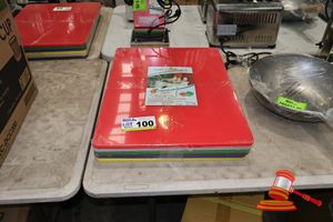 100 · CUTTING BOARD (SET OF 6 COLOURS) 45*60