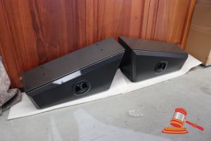 PAIR OF TAPERED UNDER TRAY TOOL BOXES, 700mm R&L, ALUMINIUM MATTE BLACK