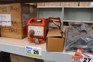 26 · BUNDLE WITH 2x ASSORTED PORTABLE POWER OUTLETS, UNTESTED AND 1x BOLTED FUSE LINK