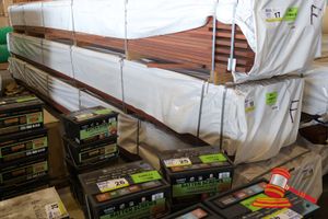Pack Of Jarrah Decking,Fj Feature, Pre Oiled, 086mm X 019mm, 684.0 Qty, Random Lengths,62.24m2 With A 5mm Gap (L5.700 X W470mm X H470mm X 800/900kg Approx Transport Size) (Pack# 320029876)