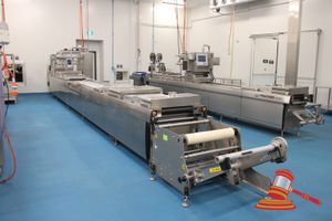 Multivac R245 Thermoforming Modular Automated Packaging Machine. 3 Phase (Plug) With Separate Packaging Feeder Roller Unit (Approx 1400 X 1000 X H750mm), Dies (In Machine) (400 X 240mm). Overall Dimensions Approx 12m X 1300 X H2100mm. Conveyor Line Can Be Seperated. Includes Seperate 2024 Contech Outlet Feeder Conveyor (Approx 1800 X 800mm X Height 340 - 900mm), 3 Phase Hard Wired. (Also See Lot 5a - Assorted Spares For This Machine). Note: Removed From Service 24th July 2026. Purchaser To Arran