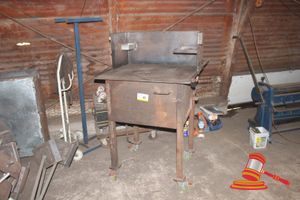Hd Mobile Welding/Work Bench. Approx 900 X 750 X H1100mm