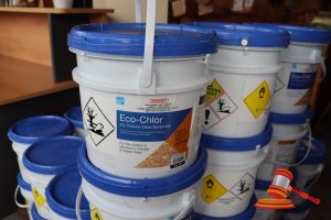 2x Tubs Of Eco-Chlor Dry Chlorine Tablet Bactericide (Granular), 10kg Per Tub