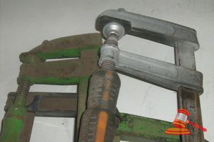 4 X Assorted F-Clamps