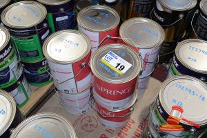 19 · 8 X SPRING UNDERCOAT ACRYLIC SEALER INTERIOR, WHITE, 4 LITRE TINS