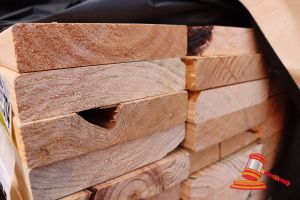 374 · 18x LENGTHS OF NON-STRUCTURAL, UNTREATED PINE TIMBER, APPROX 170 x 35mm x 3.6m