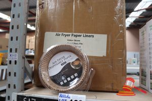 169 · BOX OF AIR FRYER DISPOSABLE PAPER LINERS, 16cm