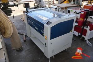 3 · 1 X EPILOG FUSION M2 LASER ENGRAVING/CUTTING SYSTEM, MODEL: 14000 LASER SYSTEM, SN:1475XX-1822863220, CLASS 2 LASER PRODUCT, UNTESTED, APPROX; 1.3M W X 810MM D X 1.1M H