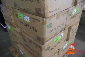 18 · APPROX 1000 X ECO FRESH DISPOSABLE FOOD TRAYS, RE-ORDER CODE 7001, IN A BOX, UNOPENED