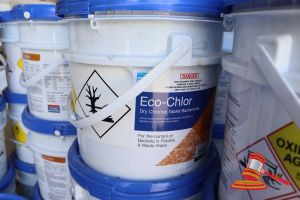 471 · 2x TUBS OF ECO-CHLOR DRY CHLORINE TABLET BACTERICIDE (GRANUALR), 10kg PER TUB
