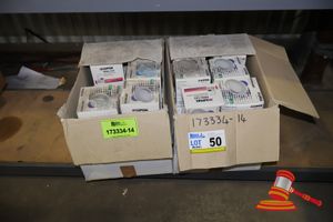 2 X Boxes Clipsal Led Downlights, Approx X 35includes: Clipsal Tpdl100, Clipsal Tpdl105, Various Others (Poss Unused, Boxed)