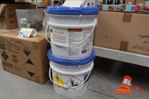 220 · 2x TUBS OF ECO-CHLOR DRY CHLORINE TABLET BACTERICIDE (GRANULAR), 10kgs PER TUB