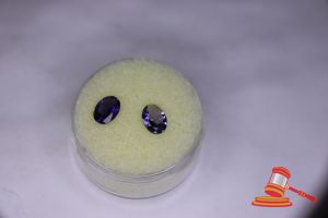 39 · IOLITE, OVAL CUT, 1.1 CTS
