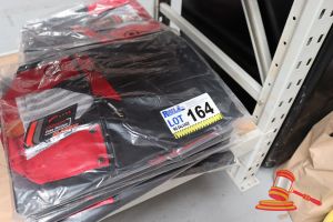 BUNDLE OF JACKETS, SIZE: M & XL