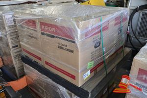 52 · 1 X NEW KIPOR DIESEL ENGINE, MODEL: KD188FAPE, 10HP, E/START, IN SEALED BOX.