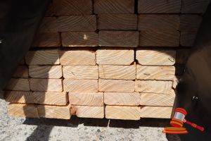 20x Lengths Of Non-Structural, Untreated Pine Timber, Approx 90 X 35mm X 4.2m