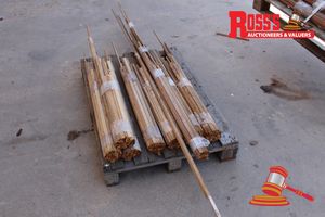TOAK200 - TASMANIAN OAK STANDARD AND BETTER GRADE Splay Beading 5-10x20mm- 0.5-2.6m -Approx 200Lm Total